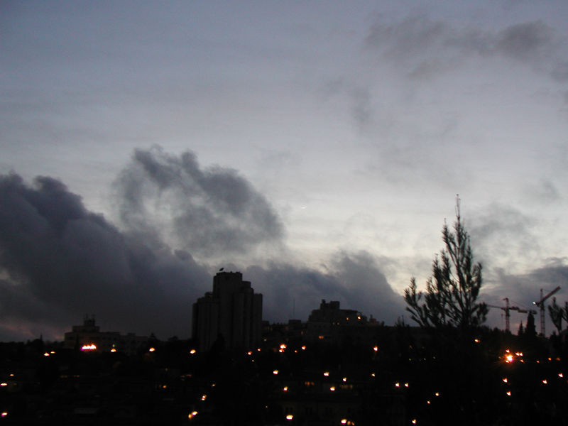 new_moon_of_aviv_2005.jpg.jpg